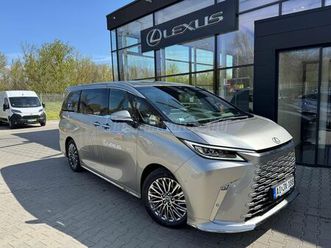 lexus lm 350h luxury e-four cvt