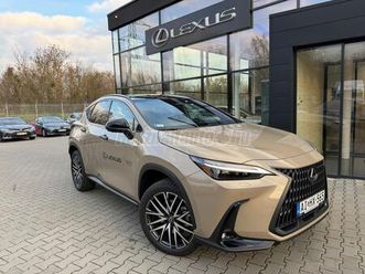lexus nx 450h+ overtrail awd cvt panoramic 20 téli szett +2 év extracare garancia