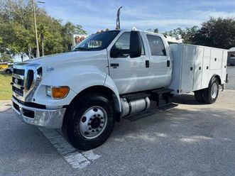 2015 ford super duty f-750 straight frame crew cab xlt if you dream it, we can l