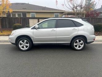 2005 lexus rx330 awd , 1 senior female owner