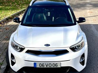 kia stonic 1.0 turbo novembro/18