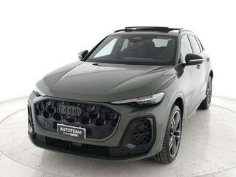 40 2.0 tdi mhev s-line 12v quattro s-tronic