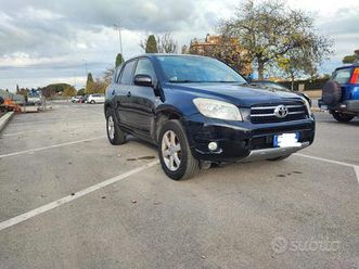 toyota rav 4 2.2 td anno 2008 euro 4