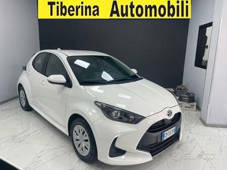 toyota yaris hybrid 1.5