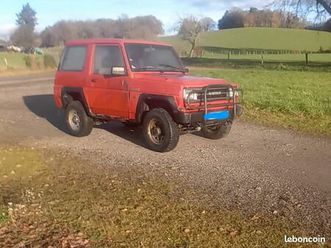 véhicule tous terrain