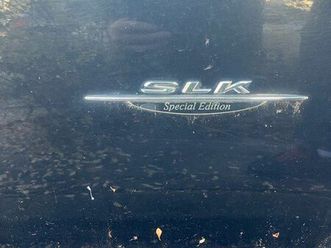 à vendre mercedes slk 230 spécial édition