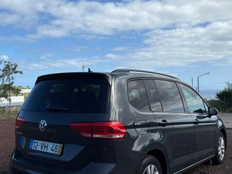 vw touran 1.6 tdi confortline dsg agosto/18
