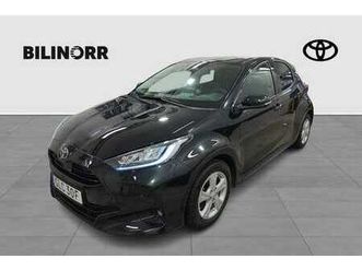 yaris 1,5 hybrid 115 5d active plus v-hjul