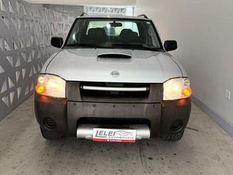 nissan frontier 2.8 td xe 4wd cd attack