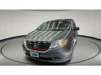 honda odyssey 3.5 touring at minivan 2011
