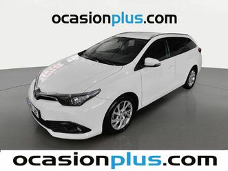 toyota auris 90d touring sports active (90 cv)