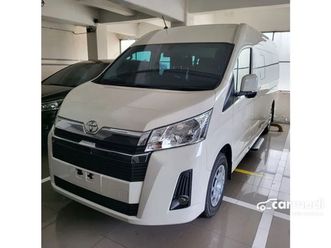 2025 toyota hiace 2.8 premio van