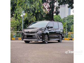 2020 toyota voxy 2.0 mpv , tdp mulai 5jt saja langsung bawa pulang mobil idaman anda - unit fresh