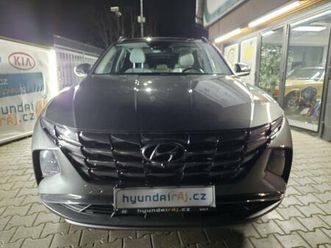 hyundai tucson 1.6premium-panorama-max.výbava