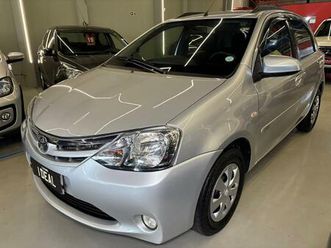 toyota etios 1.5 t-flex xs