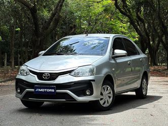 toyota etios 1.5 xs sedan auto
