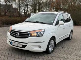 ② ssangyong rodius 2.0 diesel automaat lichte vracht 5zit 2014 — ssangyong — 2ememain