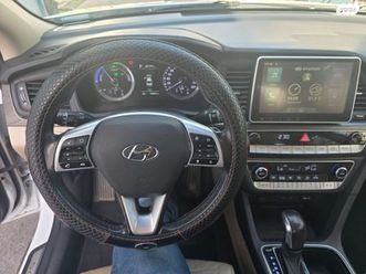 limited היברידי אוט׳ 2.0 (154 כ״ס)