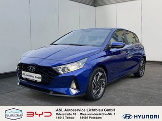 hyundai i20 1.0 t-gdi m/t trend assistenz-& navipake...
