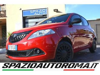 lancia ypsilon 1.0 hybrid 70cv **km23000**prezzo v