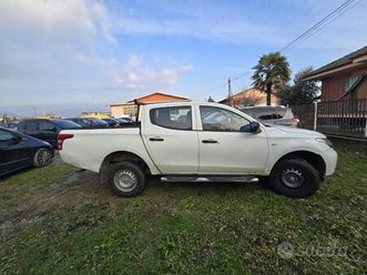 pick up mitsubishi l200