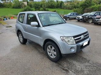 mitsubishi pajero iv 3.2 16v di-d 160cv 3p. glx