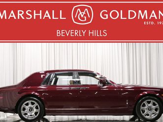 2010 rolls-royce phantom -rear theatre seat, fully polished wheels, beautiful