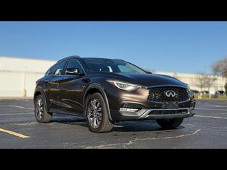 2017 infiniti qx30 luxury awd