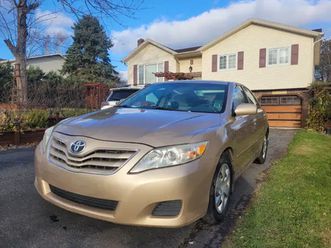 toyota camry 2010