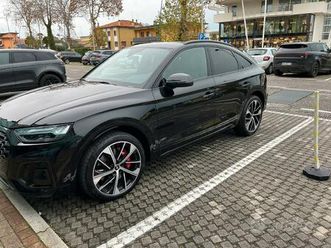 audi sq5 sportback nera