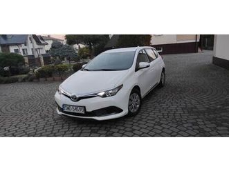 toyota auris 2017 wodzislaw śląski • olx.pl