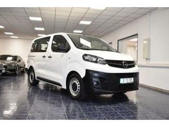 opel vivaro 1,5 d, 2021 god.