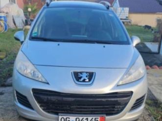 peugeot 207 sw ≫ 2009 • 1 990 eur • id