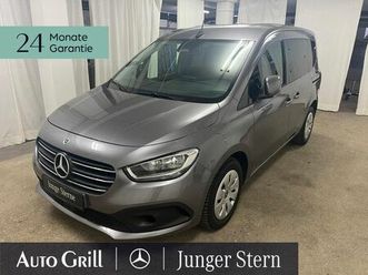 mercedes-benz t 180 d 7gtr rfkam mbux totwi carplay