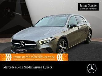 mercedes-benz a 250 e progr/night/pano/led/volldig/kamera/spur