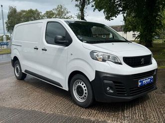 1.5 bluehdi 1000 professional premium + standard p