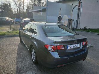 prodajem hondu accord 2.0 2008.