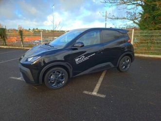 byd dolphin surf 2025 - polar night black - dolphin surf 43.2 kwh 156 ch comfort