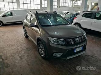 dacia sandero stepway 09 tce 12vt-gpl prestige