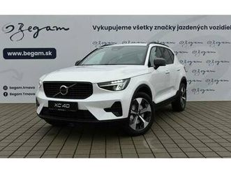 volvo xc40 b3 (p) plus dark at fwd dct