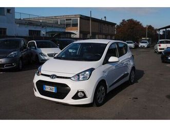 hyundai i 10 1.0 65 cv ok neopatentati