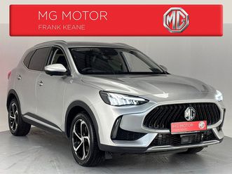 trophy phev**digital dash**touchscreen media**apple car play**heated leather seats**cruise control**ambient lighting**electric tailgate**reverse camera**parking