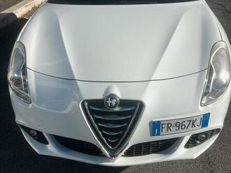giulietta 1.6 jtdm-2 105 buona neopatentati