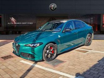 2.9 v6 bi-turbo at8 quadrifoglio