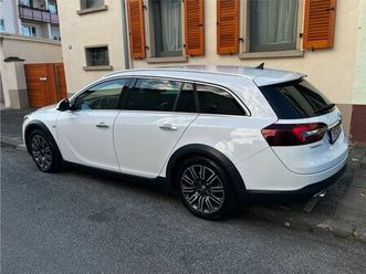 opel insignia a country tourer 2.0 biturb...