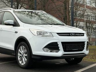 ford kuga titanium ahk led navi leder awd