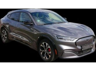 ford mustang 87 kwh premium awd