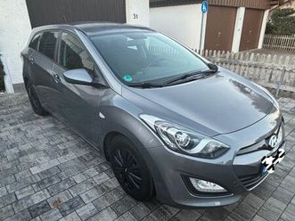 hyundai i30 cw (kombi) 1.6 gdi automatik, gepflegt