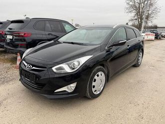 hyundai i40 cw ,navi,klima,tempomat,euro 5!