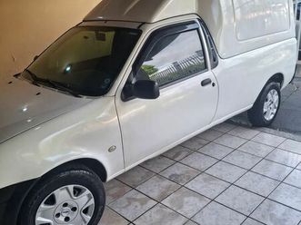 ford courier 1.6 l/ 1.6 flex 2010